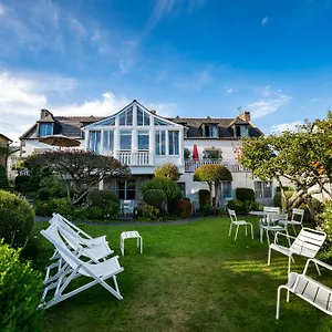 Le Kerisper Hotel